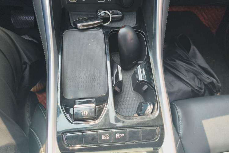 Used SAIC MAXUS G50 2021 PLUS 1.5T Automatic Cruise Version Gear Lever