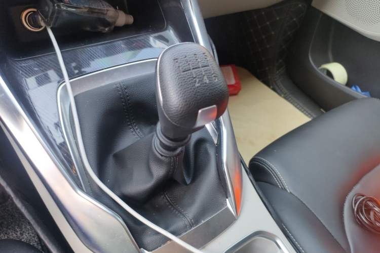 Used SAIC MAXUS G50 2021 1.5T Manual Comfort A Gear Lever