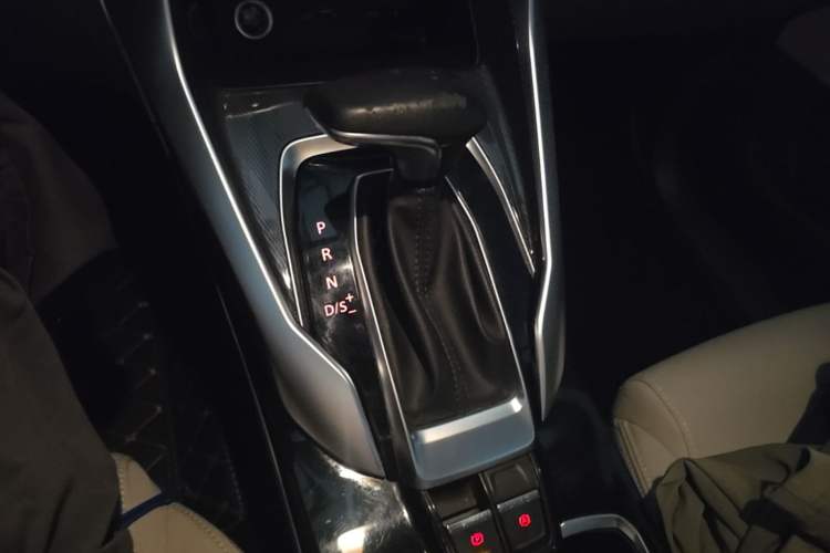 Used SAIC MAXUS G50 2021 1.5T Automatic Chanyou A Gear Lever