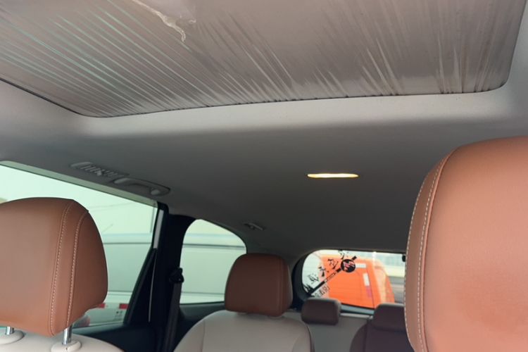 Used SAIC MAXUS G50 2021 1.5T Automatic Comfort Touring B Headliner