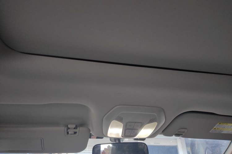 Used SAIC MAXUS G50 2021 PLUS 1.5T Automatic Cruise Version Headliner