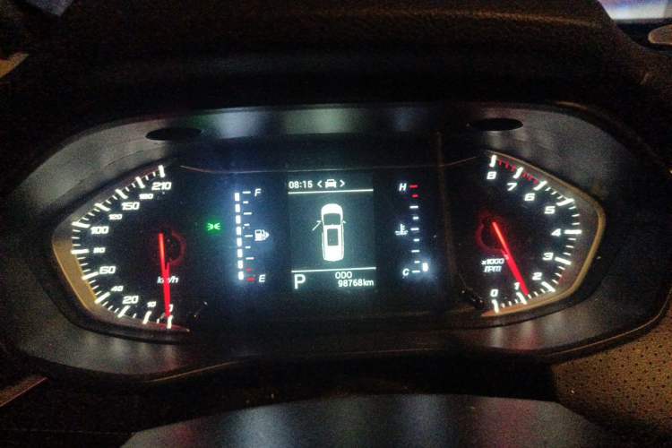 Used SAIC MAXUS G50 2021 1.5T Automatic Comfort Touring B Instrument Cluster