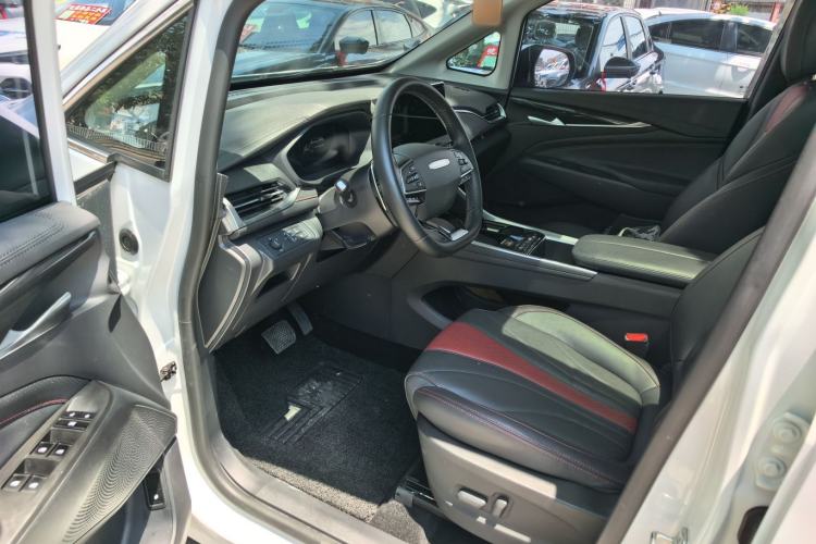 Used SAIC MAXUS G50 2021 PLUS 1.5T Automatic Pilot Edition Interior 1
