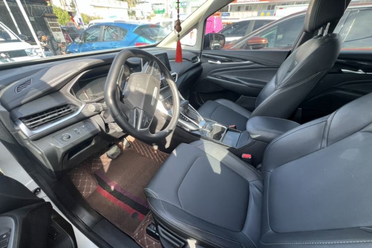 Used SAIC MAXUS G50 2021 1.5T Automatic Comfort Touring B Interior 2
