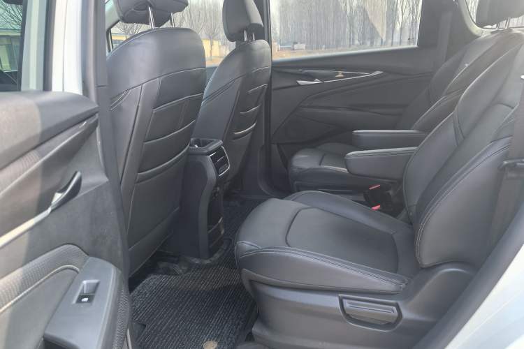 Used SAIC MAXUS G50 2021 PLUS 1.5T Automatic Cruise Version Interior 3