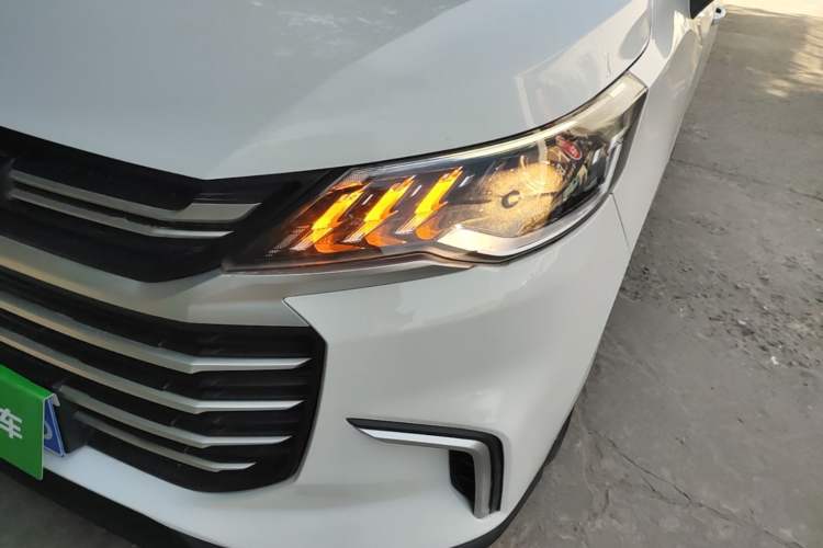 Used SAIC MAXUS G50 2021 1.5T Manual Comfort A Left Front Headlight