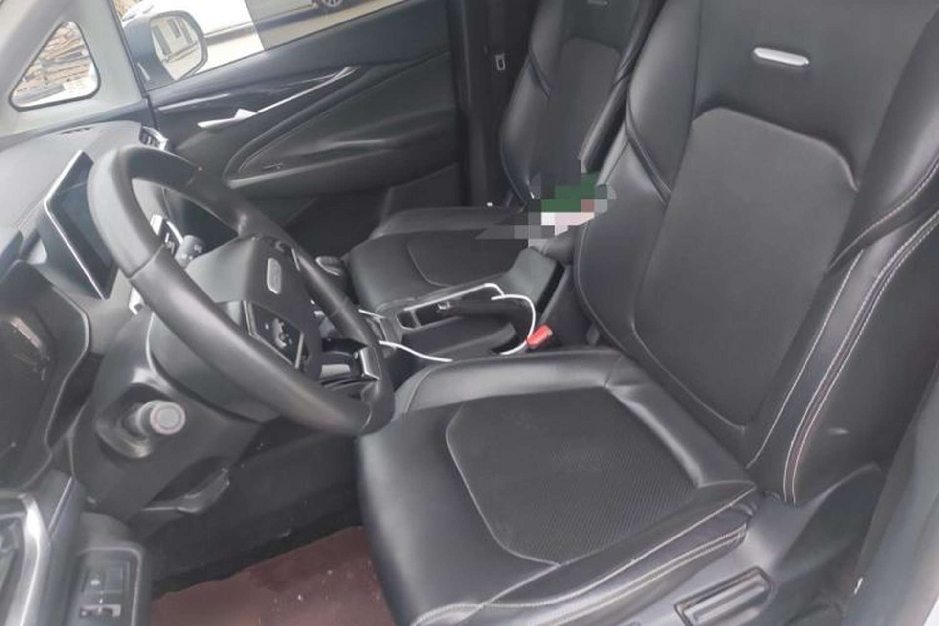 Used SAIC MAXUS G50 2021 1.5T Manual Touring B Left Front Seat