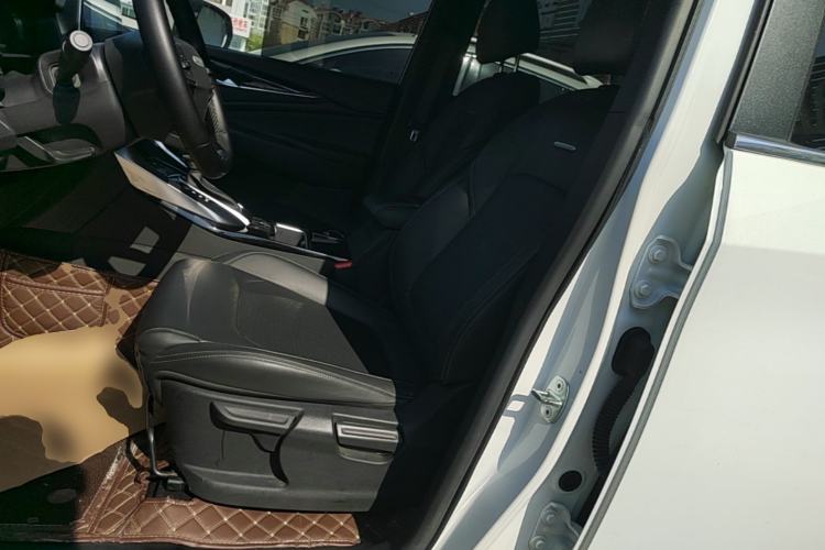 Used SAIC MAXUS G50 2021 1.5T Automatic Comfort Touring B Left Front Seat