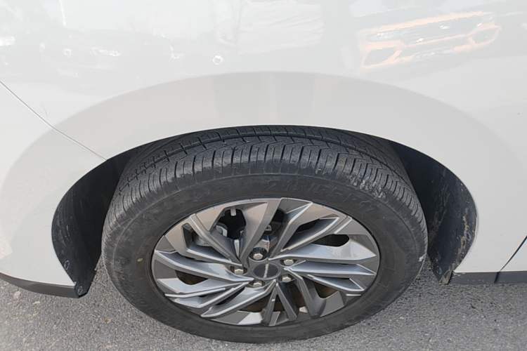 Used SAIC MAXUS G50 2021 PLUS 1.5T Automatic Cruise Version Left Front Wheel Hub