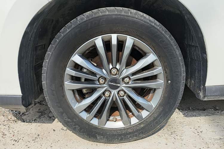 Used SAIC MAXUS G50 2021 1.5T Automatic Comfort Touring B Left Front Wheel Hub