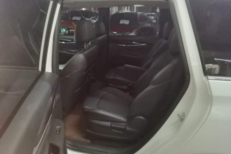 Used SAIC MAXUS G50 2021 PLUS 1.5T Automatic Cruise Version Left Rear Seat