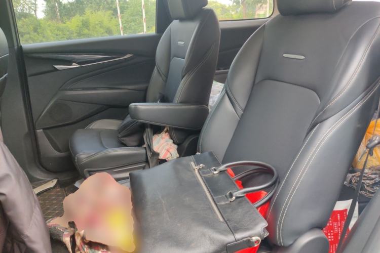Used SAIC MAXUS G50 2021 PLUS 1.5T Automatic Smart Enjoyment Base Model Left Rear Seat