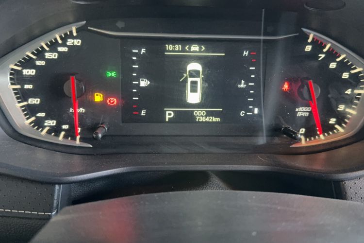 Used SAIC MAXUS G50 2021 1.5T Automatic Comfort Touring B Odometer Close Up