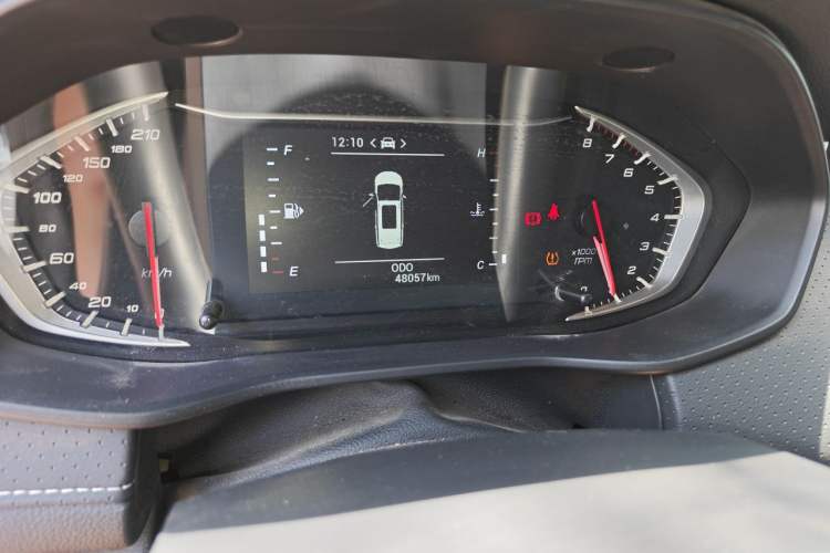 Used SAIC MAXUS G50 2021 1.5T Manual Touring B Odometer Close Up