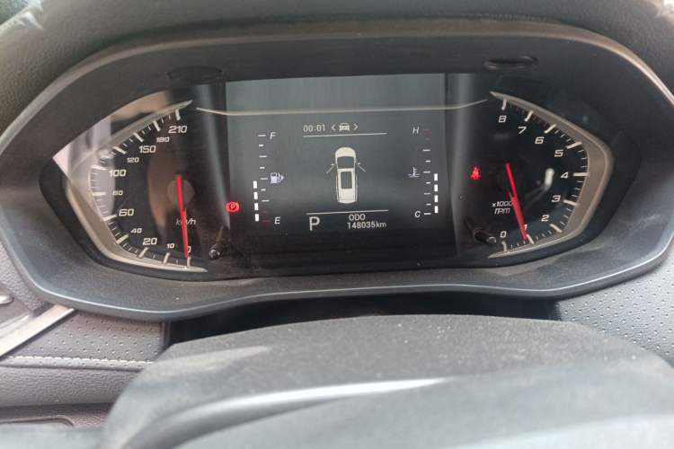 Used SAIC MAXUS G50 2021 1.5T Automatic Comfort Touring B Odometer Close Up