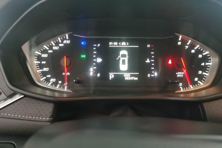 Used SAIC MAXUS G50 2021 1.5T Automatic Comfort Touring B Odometer Close Up