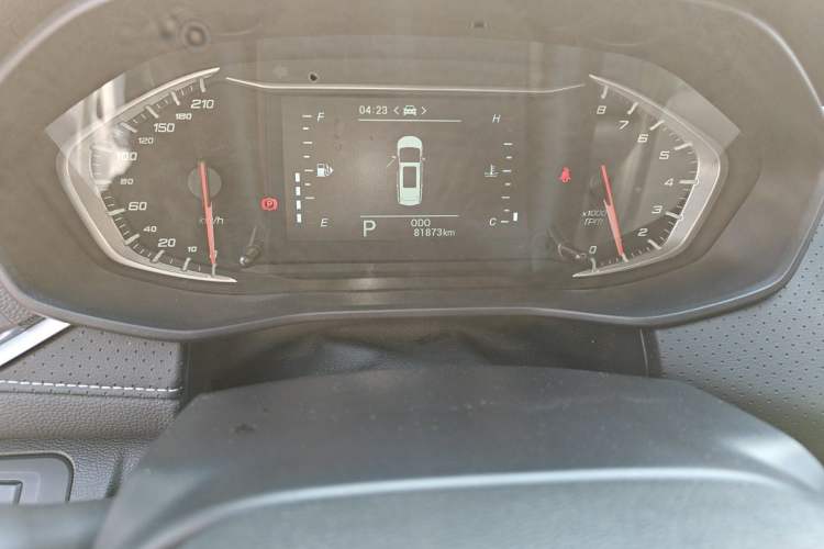 Used SAIC MAXUS G50 2021 1.5T Automatic Comfort Touring B Odometer Close Up