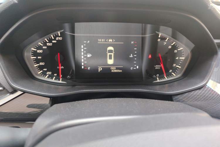 Used SAIC MAXUS G50 2021 1.5T Automatic Chanyou A Odometer Close Up