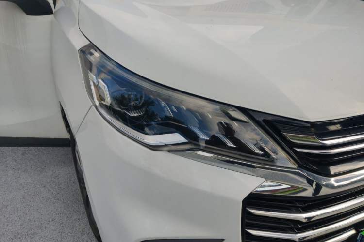 Used SAIC MAXUS G50 2021 PLUS 1.5T Automatic Smart Enjoyment Base Model Right Front Headlight