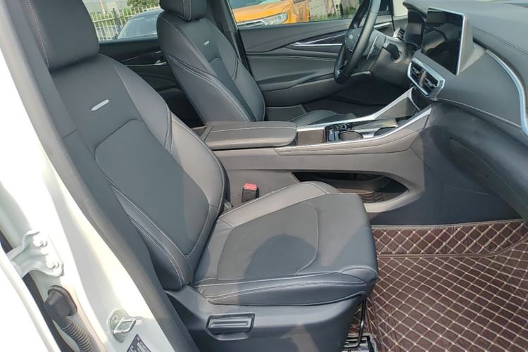 Used SAIC MAXUS G50 2021 PLUS 1.5T Automatic Cruise Version Right Front Seat