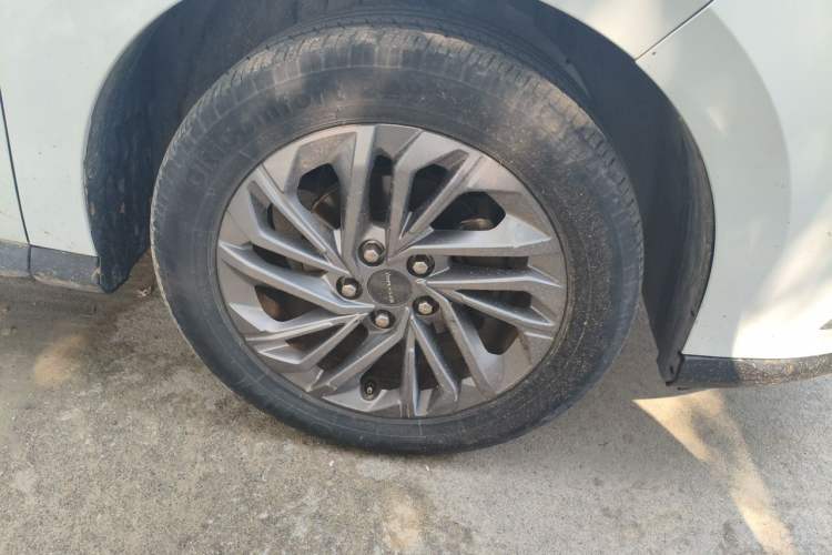 Used SAIC MAXUS G50 2021 PLUS 1.5T Automatic Cruise Version Right Front Wheel Hub