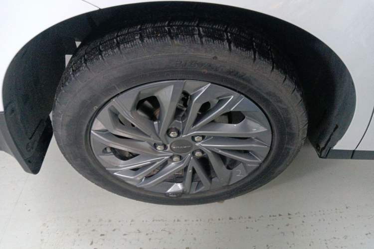 Used SAIC MAXUS G50 2021 PLUS 1.5T Automatic Cruise Version Right Rear Wheel Hub