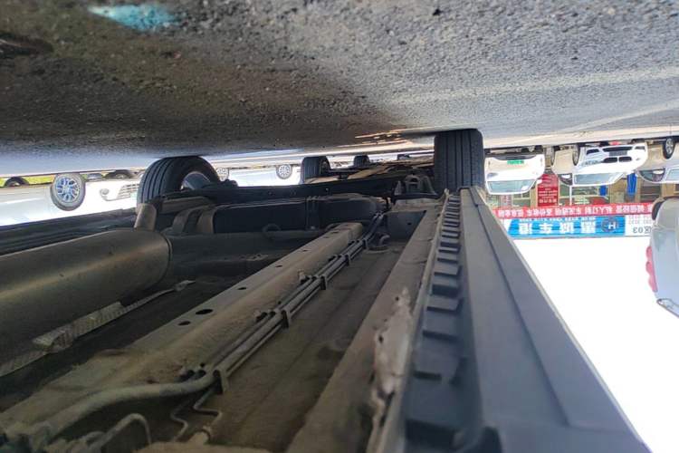Used SAIC MAXUS G50 2021 PLUS 1.5T Automatic Cruise Version Right Side Sill