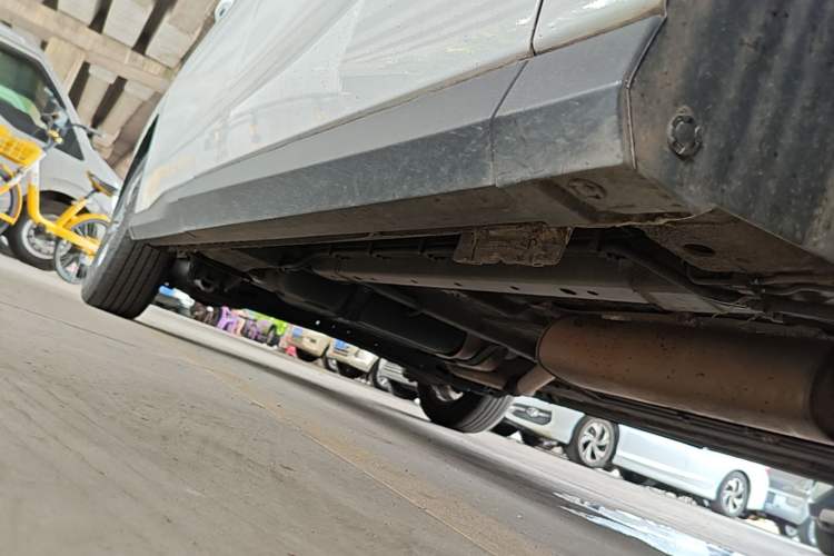Used SAIC MAXUS G50 2021 1.5T Automatic Comfort Touring B Right Side Sill