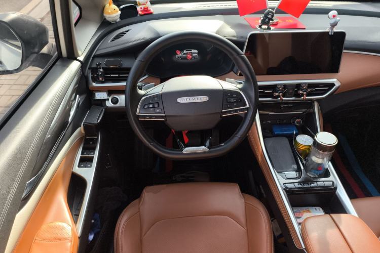 Used SAIC MAXUS G50 2021 PLUS 1.5T Automatic Escort Edition Steering Wheel