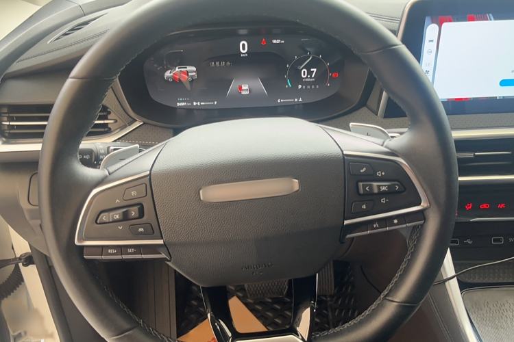 Used SAIC MAXUS G50 2021 PLUS 1.5T Automatic Escort Edition Steering Wheel