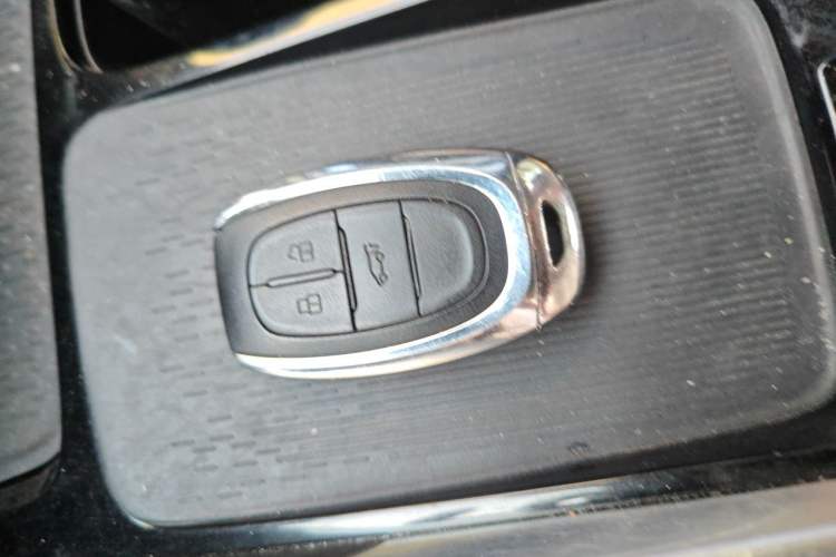 Used SAIC MAXUS G50 2021 PLUS 1.5T Automatic Cruise Version Vehicle Key