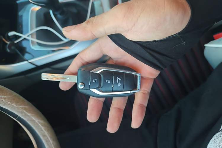 Used SAIC MAXUS G50 2021 1.5T Manual Comfort A Vehicle Key