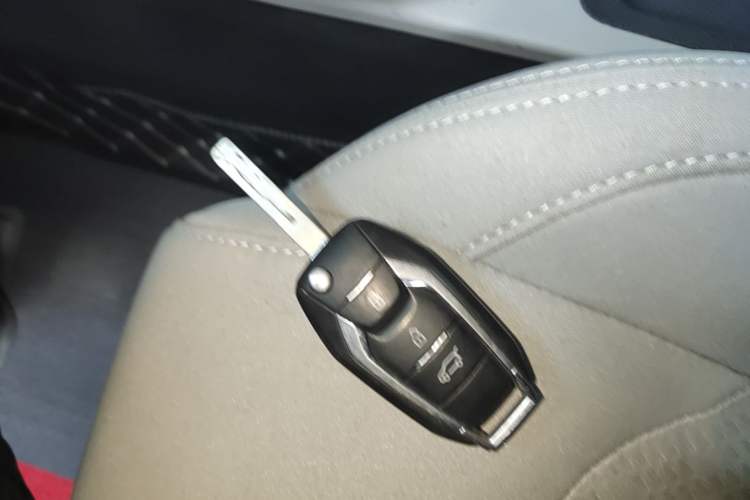 Used SAIC MAXUS G50 2021 1.5T Manual Comfort A Vehicle Key
