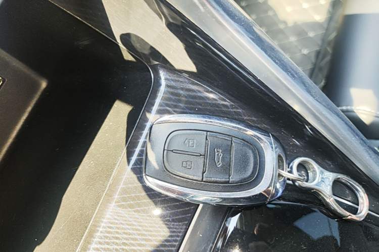 Used SAIC MAXUS G50 2021 1.5T Automatic Comfort Touring B Vehicle Key