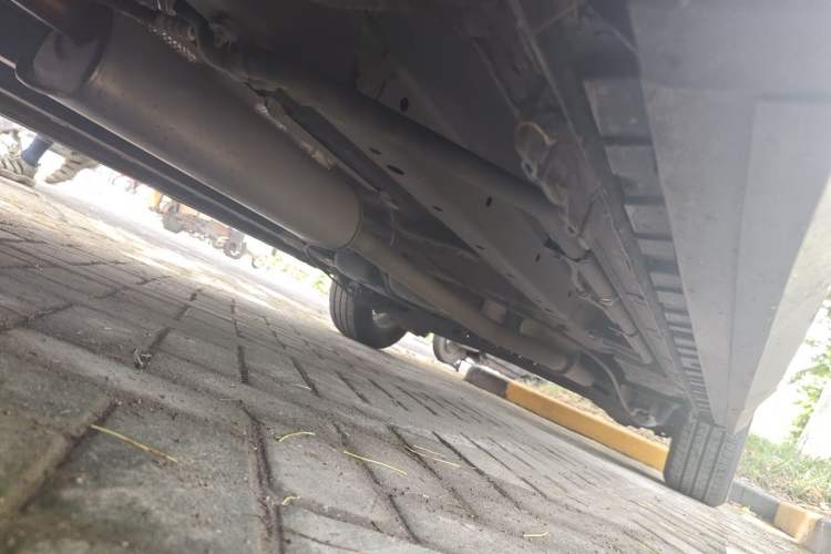 Used SAIC MAXUS G50 2022 1.5T Manual Comfort B Chassis Front Left