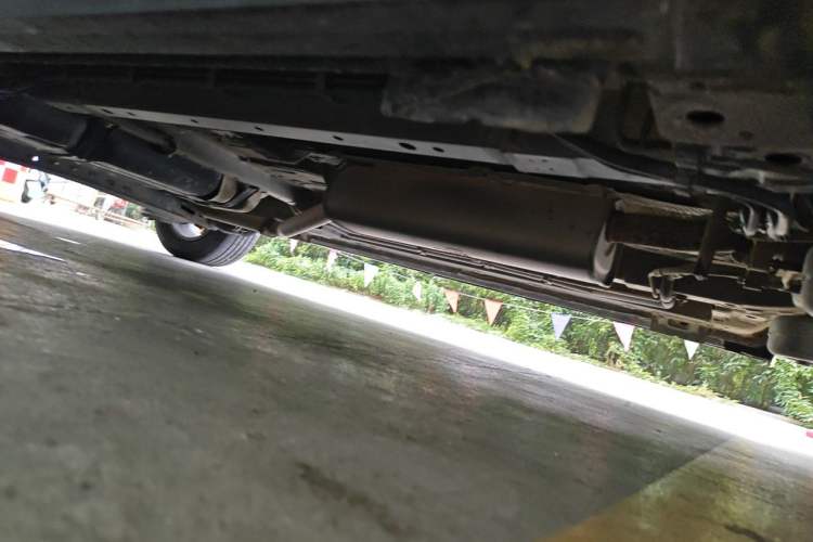Used SAIC MAXUS G50 2022 1.5T Automatic Comfort Touring B Chassis Front Right