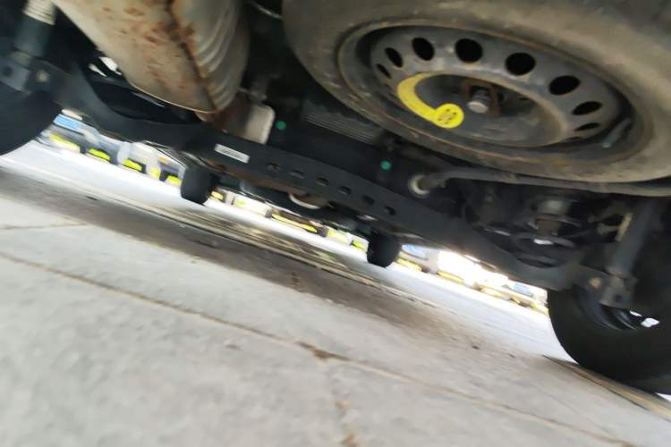 Used SAIC MAXUS G50 2022 1.5T Manual Touring A Chassis Rear