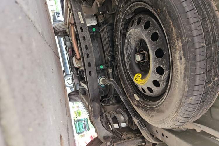 Used SAIC MAXUS G50 2022 1.5T Manual Comfort B Chassis Rear