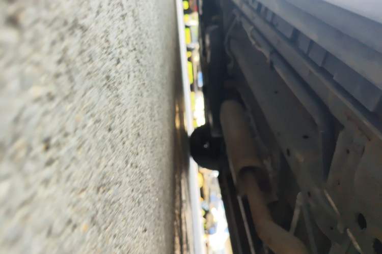 Used SAIC MAXUS G50 2022 1.5T Manual Touring A Chassis Rear Left