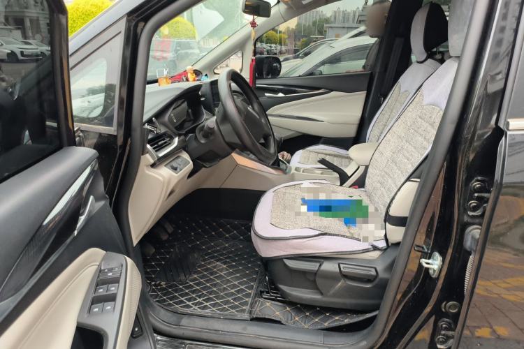 Used SAIC MAXUS G50 2022 1.5T Manual Touring A Driver Seat