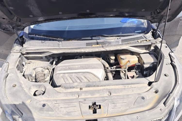 Used SAIC MAXUS G50 2022 1.5T Automatic Comfort Touring B Engine Bay