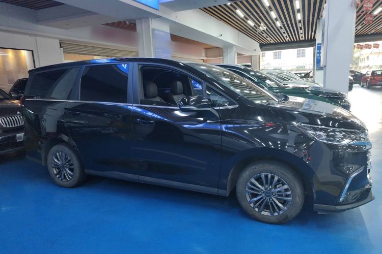 Used SAIC MAXUS G50 2022 1.5T Automatic Comfort Touring B Exterior 2