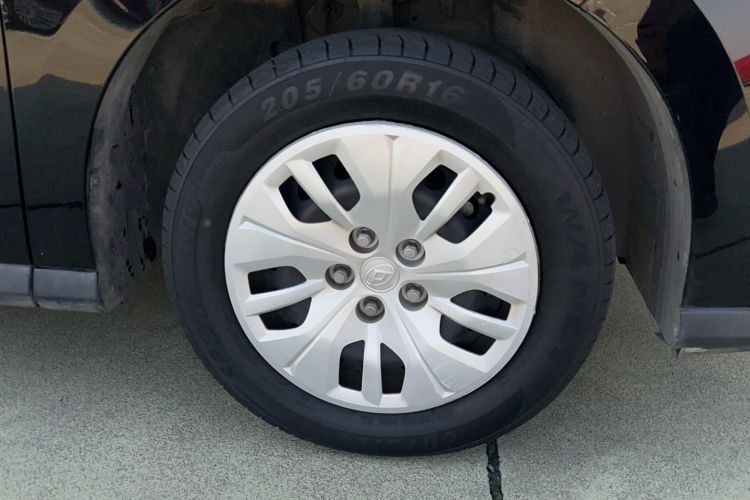 Used SAIC MAXUS G50 2022 1.5T Automatic Comfort Touring A Exterior 3