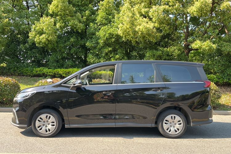 Used SAIC MAXUS G50 2022 1.5T Automatic Comfort Touring A Exterior 4