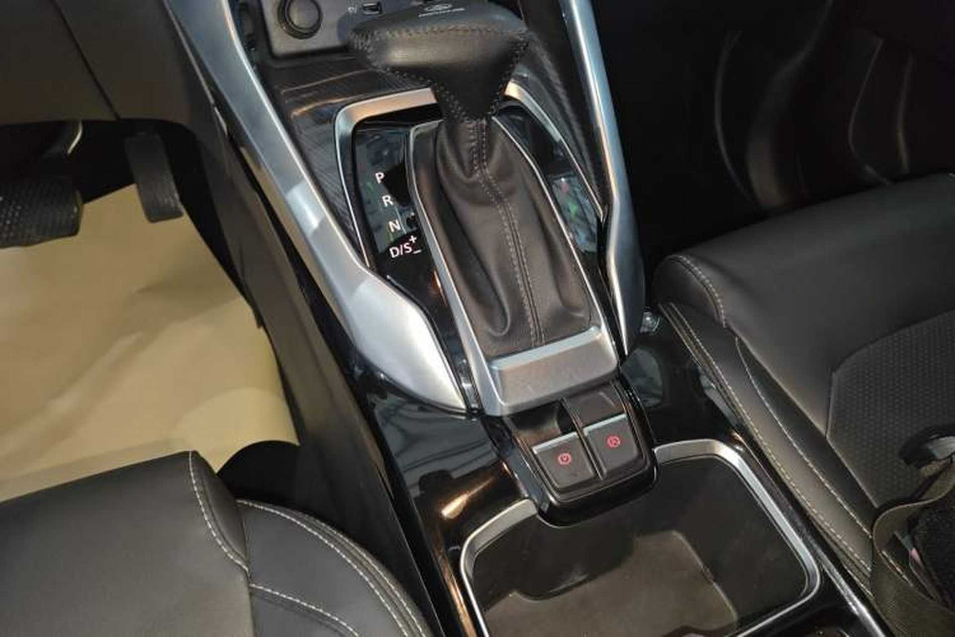 Used SAIC MAXUS G50 2022 1.5T Automatic Comfort Touring B Gear Lever