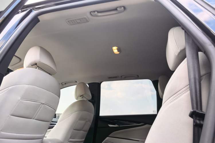 Used SAIC MAXUS G50 2022 1.5T Manual Touring A Headliner