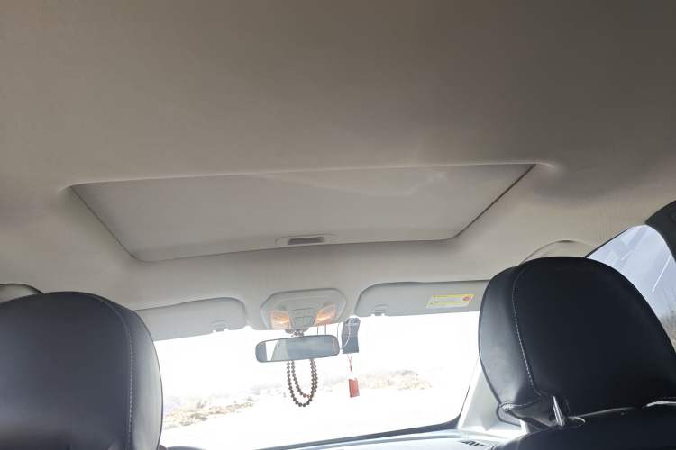 Used SAIC MAXUS G50 2022 1.5T Automatic Comfort Touring B Headliner