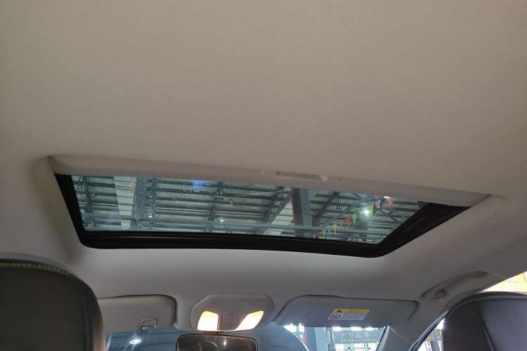 Used SAIC MAXUS G50 2022 1.5T Automatic Comfort Touring B Headliner