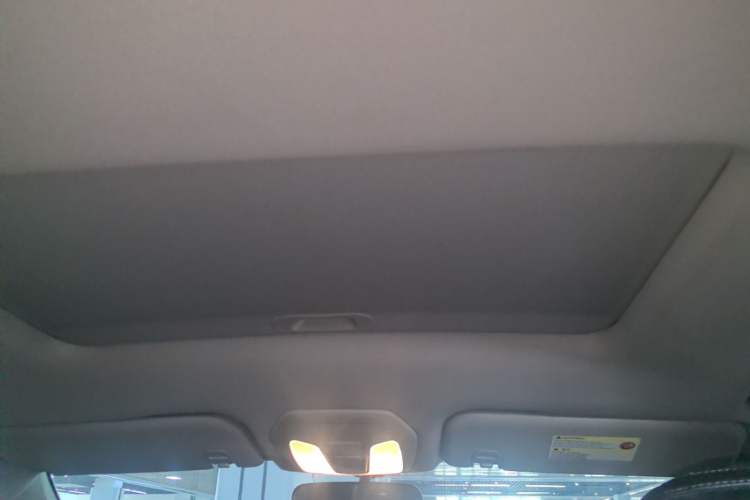 Used SAIC MAXUS G50 2022 1.5T Automatic Comfort Touring B Headliner