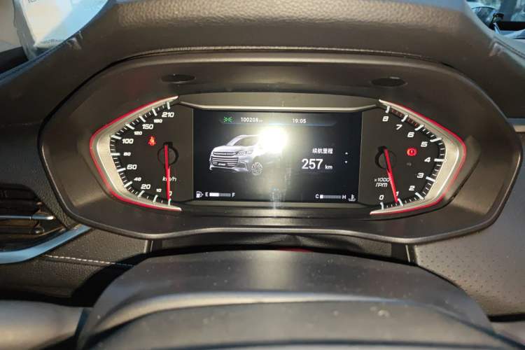 Used SAIC MAXUS G50 2022 1.5T Manual Comfort B Instrument Cluster
